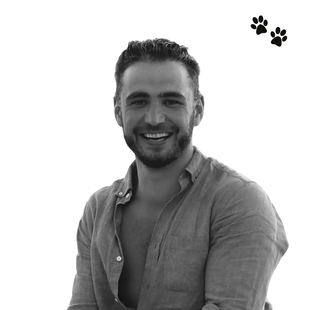 Рустем Гарипов — владелец бренда женской одежды SVYATAYA